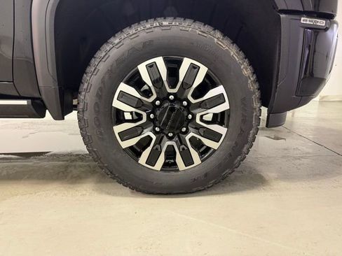 New 2026 GMC Sierra 2500 Denali Ultimate image 29