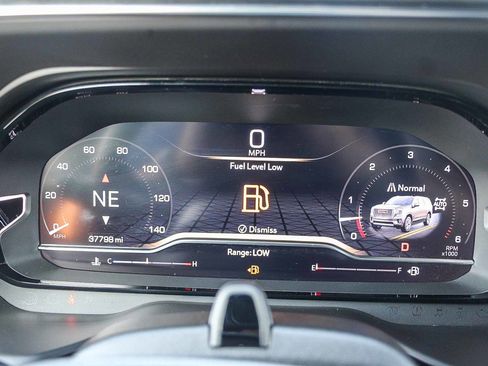 Used 2024 GMC Yukon Denali Ultimate image 22