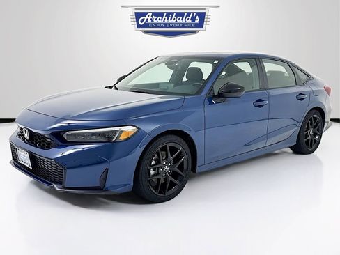 Used 2025 Honda Civic Sport image 3