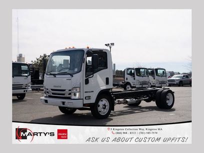 New 2024 Isuzu NPR