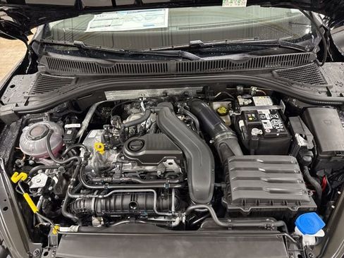 New 2026 Volkswagen Jetta SE FWD image 18