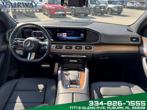 Used 2025 Mercedes-Benz GLS 450 4MATIC image 15