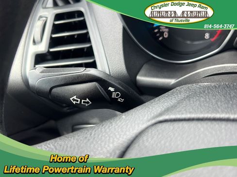 Used 2019 Ford Escape SE image 23