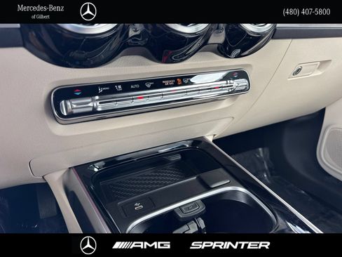 Certified 2025 Mercedes-Benz EQB 250+ w/ Driver Assistance Package image 27
