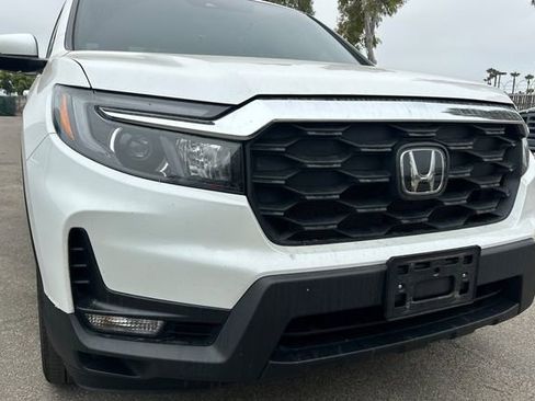 Used 2024 Honda Passport EX-L image 3