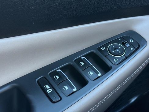 Used 2021 Hyundai Santa Fe Limited image 20