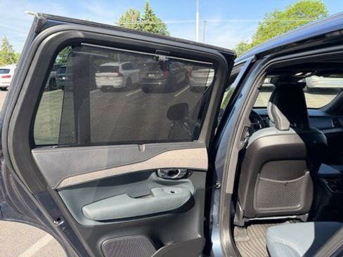 Used 2023 Volvo XC90 B6 Ultimate w/ Protection Package Premier AWD/4WD image 10
