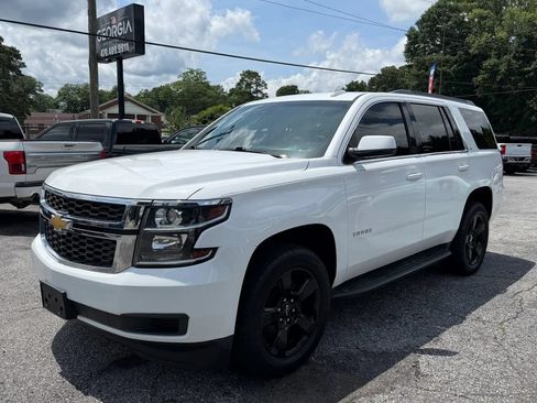 Used 2019 Chevrolet Tahoe LT w/ Max Trailering Package AWD/4WD image 4