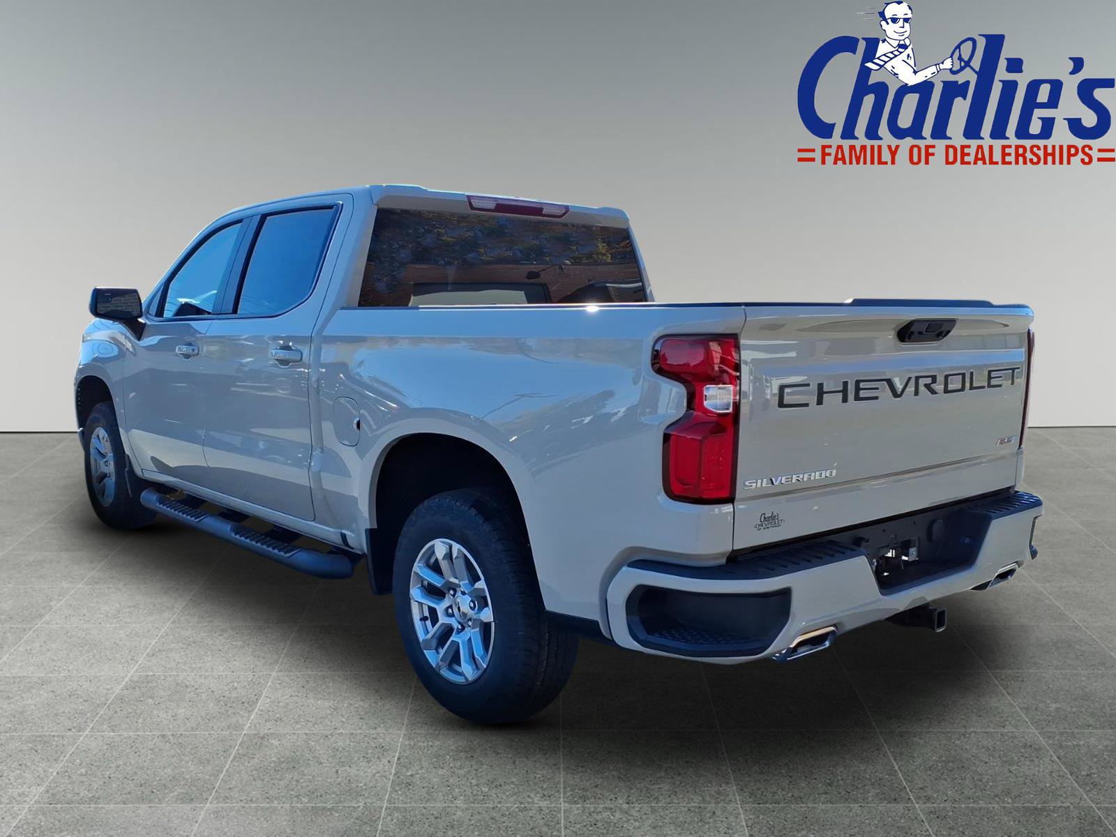 New 2026 Chevrolet Silverado 1500 RST w/ Z71 Off-Road Package AWD/4WD image 5