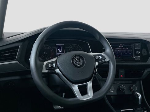 Used 2019 Volkswagen Jetta FWD image 18