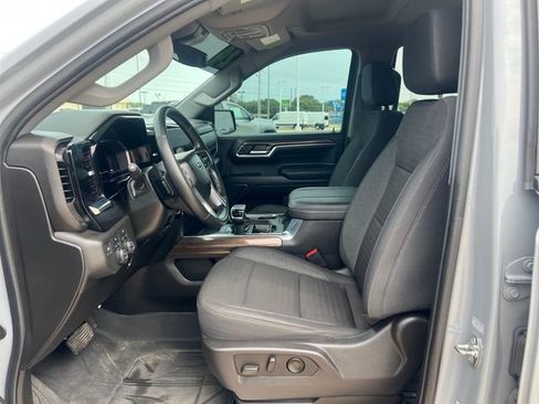 Used 2024 Chevrolet Silverado 1500 RST w/ Max Trailering Package AWD/4WD image 15