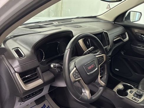 Used 2023 GMC Terrain Denali w/ Denali Premium Package image 12