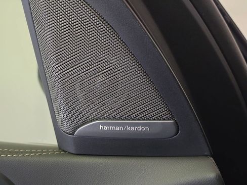 New 2026 BMW X5 xDrive40i image 9