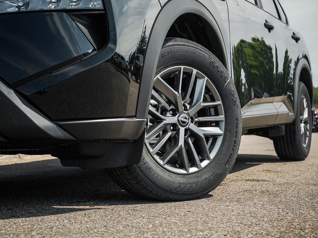 New 2026 Nissan Rogue S FWD image 6