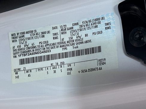 Certified 2022 Ford F250 XL w/ Power Equipment Group RWD image 28