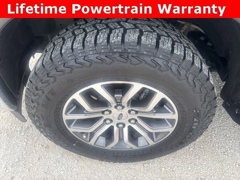 Used 2022 Ford F150 Lariat w/ Equipment Group 501A Mid image 15