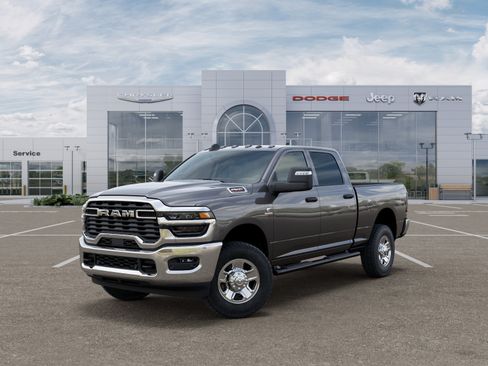 New 2026 RAM 2500 Tradesman AWD/4WD image 30
