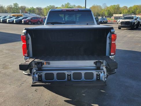 New 2026 Chevrolet Silverado 2500 LTZ w/ LTZ Convenience Package AWD/4WD image 11