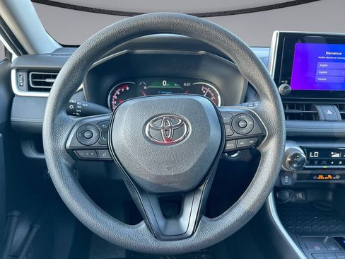 Used 2024 Toyota RAV4 XLE FWD image 15