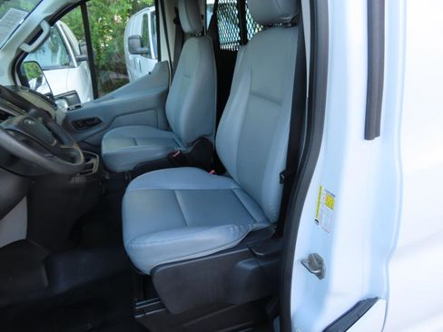 Used 2015 Ford Transit 150 130 Low Roof RWD image 7