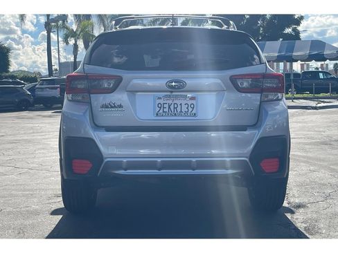 Certified 2023 Subaru Crosstrek 2.0i image 4