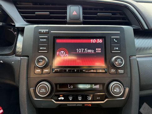 Used 2017 Honda Civic Sport image 16