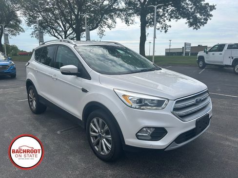 Used 2018 Ford Escape Titanium AWD/4WD image 3