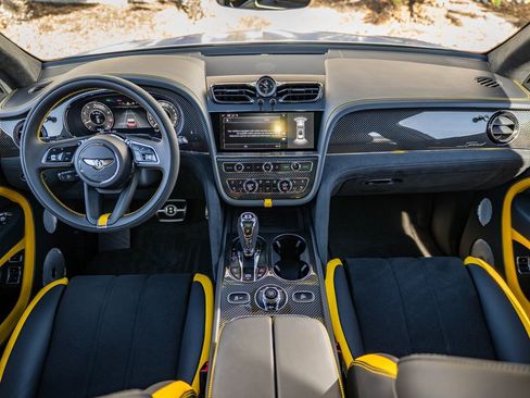 New 2026 Bentley Bentayga Speed image 4