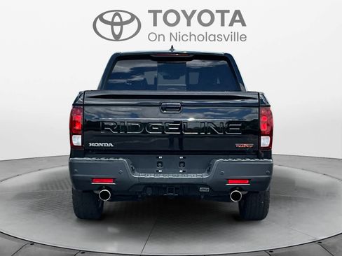 Used 2024 Honda Ridgeline TrailSport image 4
