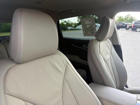 Used 2021 Lincoln Nautilus FWD w/ Equipment Group 101A image 44