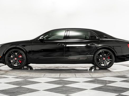 Used 2017 Bentley Flying Spur S V8 image 6