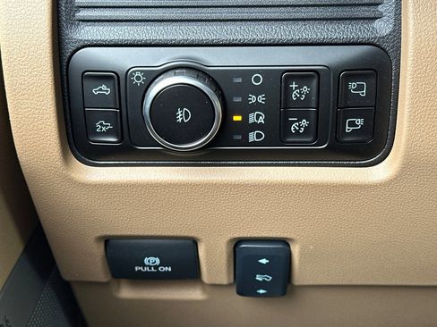 New 2026 Ford F250 Lariat RWD image 24