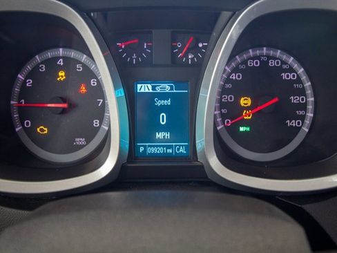 Used 2017 Chevrolet Equinox LS image 21