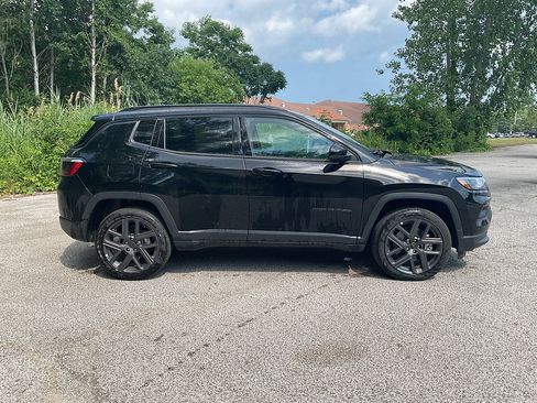 New 2026 Jeep Compass Limited AWD/4WD image 4