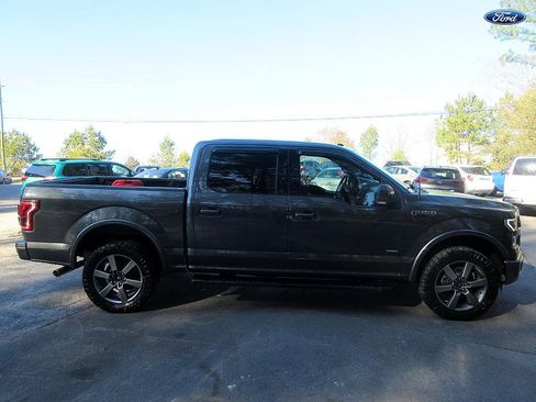 Used 2016 Ford F150 Lariat image 4