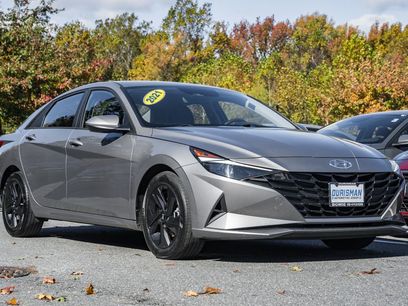 Certified 2021 Hyundai Elantra SEL w/ Preferred Accessory Package