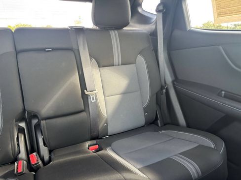 Used 2026 Chevrolet Blazer LT FWD image 37