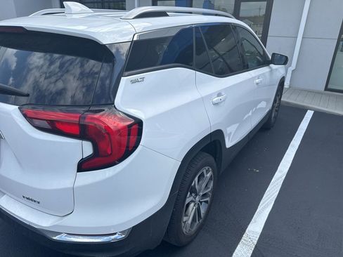 Used 2019 GMC Terrain SLT image 6