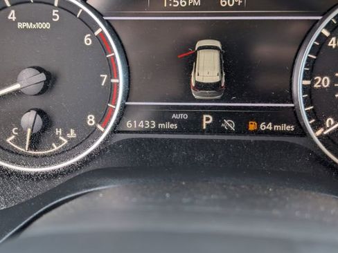 Used 2025 Nissan Rogue SV AWD/4WD image 14
