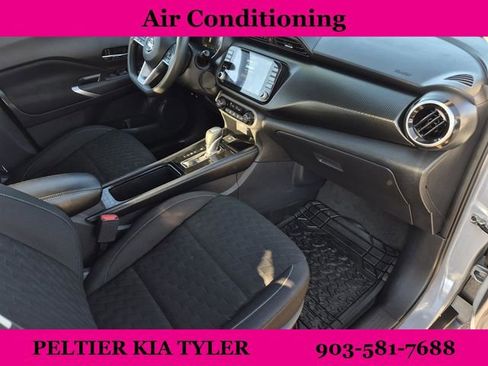 Used 2021 Nissan Kicks SV image 13