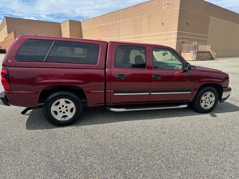 Used 2006 Chevrolet Silverado 1500 LT w/ Light Duty Power Package image 39