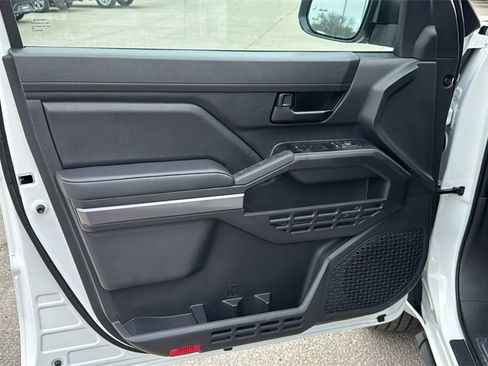 New 2026 Toyota Tacoma SR5 image 13