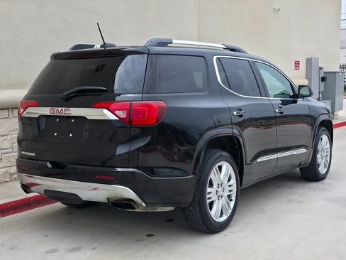 Used 2018 GMC Acadia Denali w/ Technology Package FWD image 3