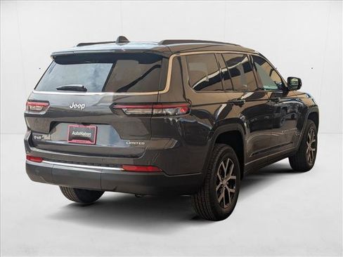 New 2025 Jeep Grand Cherokee L Limited image 2