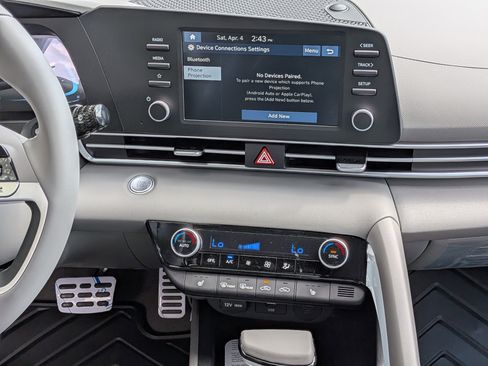 New 2026 Hyundai Elantra SEL Sport Premium image 16