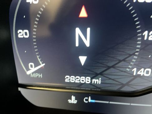 Used 2022 GMC Sierra 1500 Denali image 6