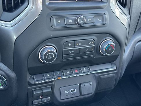 New 2026 Chevrolet Silverado 1500 W/T AWD/4WD image 17
