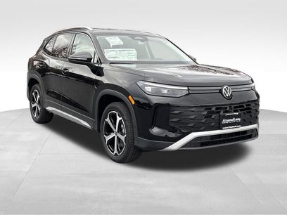 New 2026 Volkswagen Tiguan SE