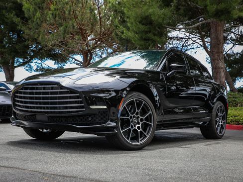Used 2023 Aston Martin DBX 707 AWD/4WD image 34