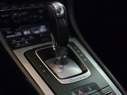 Used 2015 Porsche 911 Carrera 4S image 19